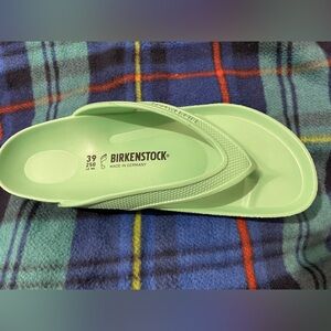 Brand New Size 8 women 6 men EVA Mint Birkenstock Honolulu Essentials EU 39